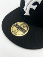 YF Snapback Saphir Schwarz