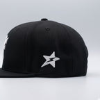 YF Snapback Saphir Schwarz